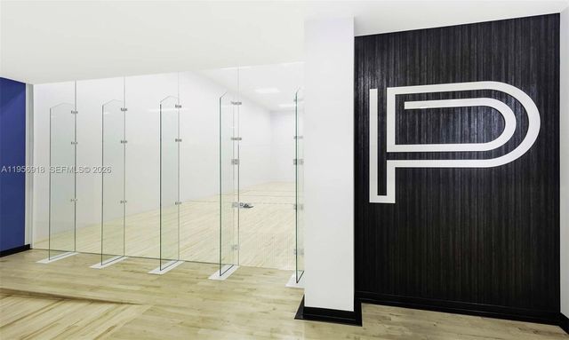 851 NE 1st Ave 2401, Miami, FL 33132