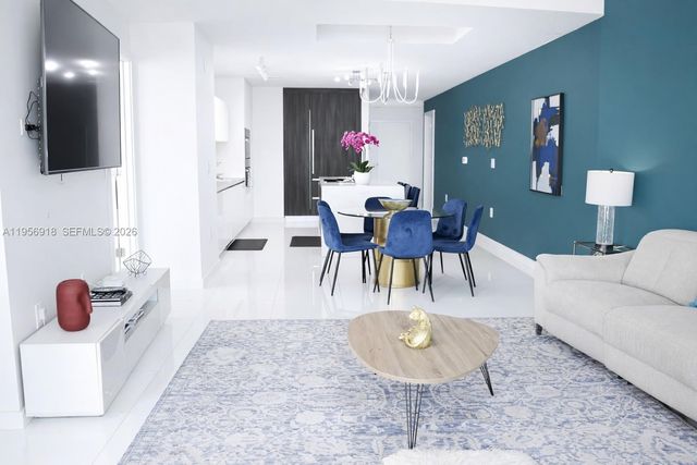 851 NE 1st Ave 2401, Miami, FL 33132