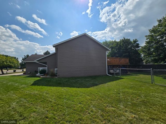 12617 Rolling Ridge Road, Becker, MN 55308