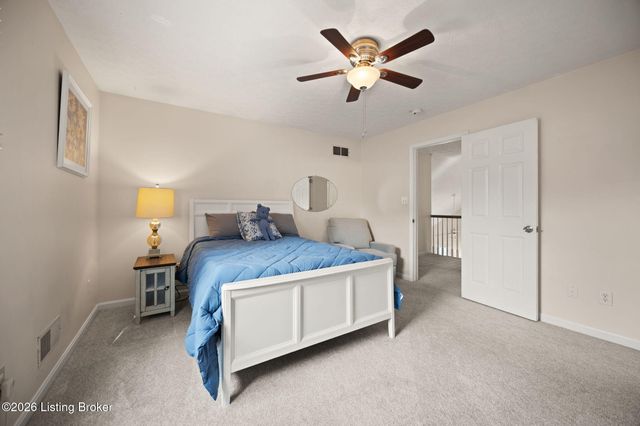 7113 Alma June Way, Louisville, KY 40228