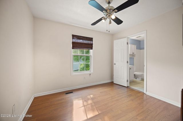 7113 Alma June Way, Louisville, KY 40228