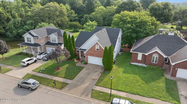 7113 Alma June Way, Louisville, KY 40228