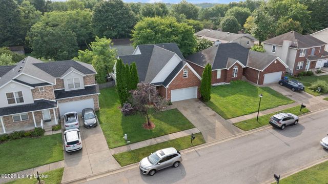 7113 Alma June Way, Louisville, KY 40228