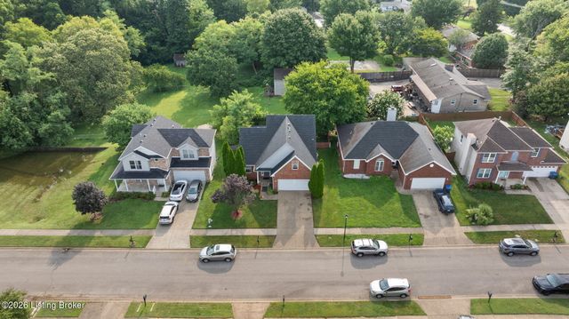 7113 Alma June Way, Louisville, KY 40228
