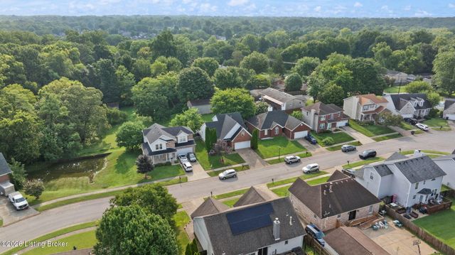 7113 Alma June Way, Louisville, KY 40228