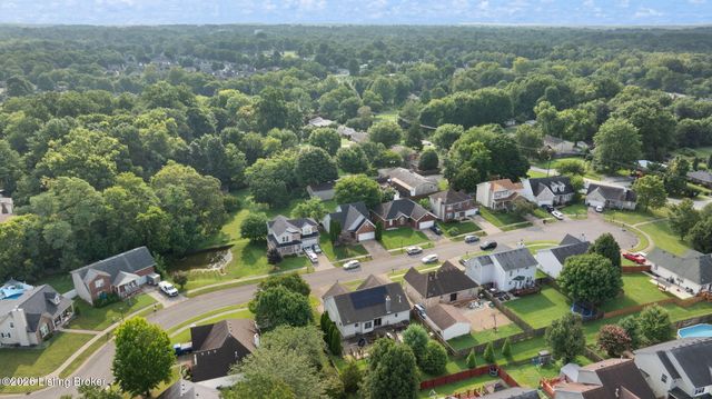 7113 Alma June Way, Louisville, KY 40228