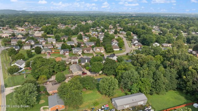 7113 Alma June Way, Louisville, KY 40228