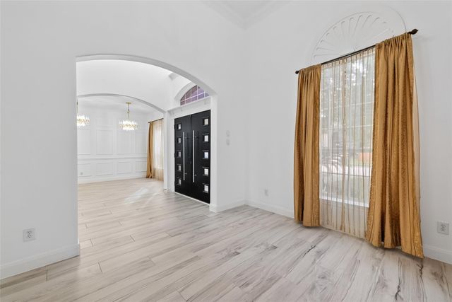 3839 Lakeridge Canyon Drive, Sugar Land, TX 77498