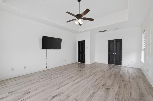 3839 Lakeridge Canyon Drive, Sugar Land, TX 77498