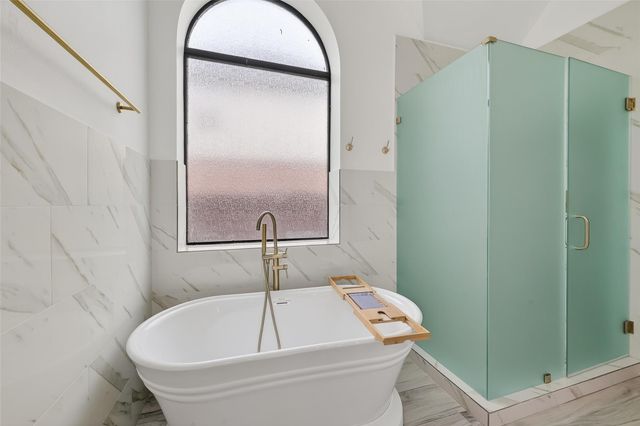 3839 Lakeridge Canyon Drive, Sugar Land, TX 77498