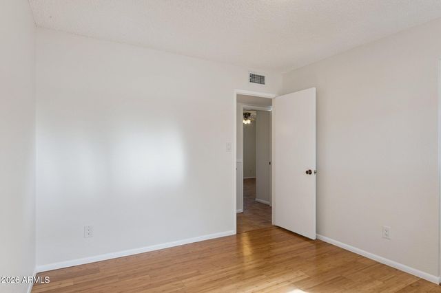 1932 E LOMA VISTA Drive E, Tempe, AZ 85282