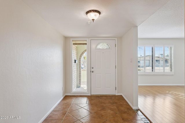 1932 E LOMA VISTA Drive E, Tempe, AZ 85282