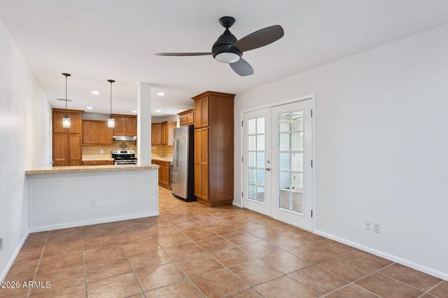 1932 E LOMA VISTA Drive E, Tempe, AZ 85282