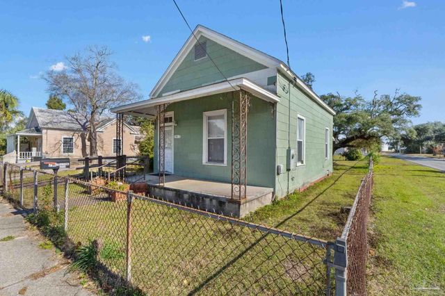 796 S E St, Pensacola, FL 32502