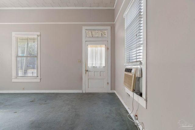 796 S E St, Pensacola, FL 32502