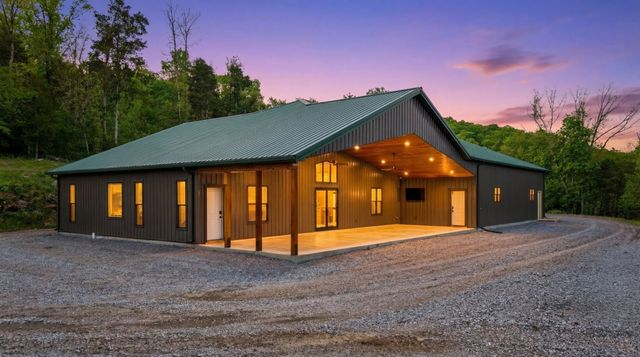 2699 Brooks Bend Ln, Gainesboro, TN 38562