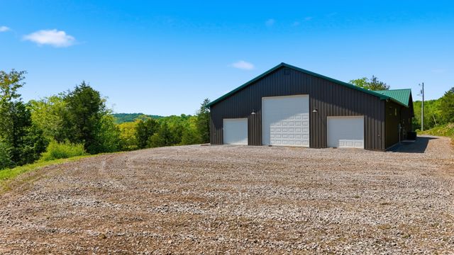 2699 Brooks Bend Ln, Gainesboro, TN 38562
