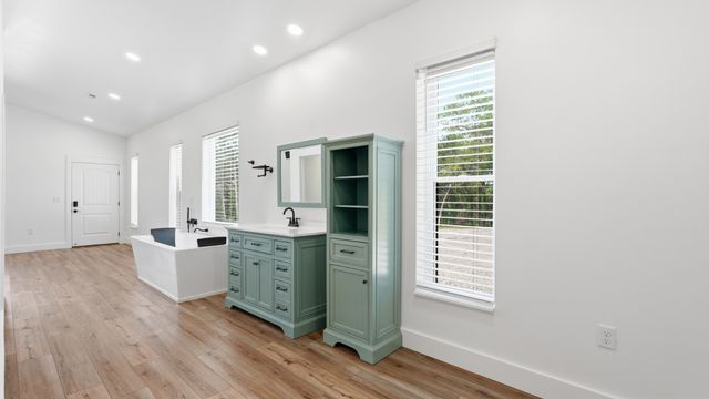 2699 Brooks Bend Ln, Gainesboro, TN 38562