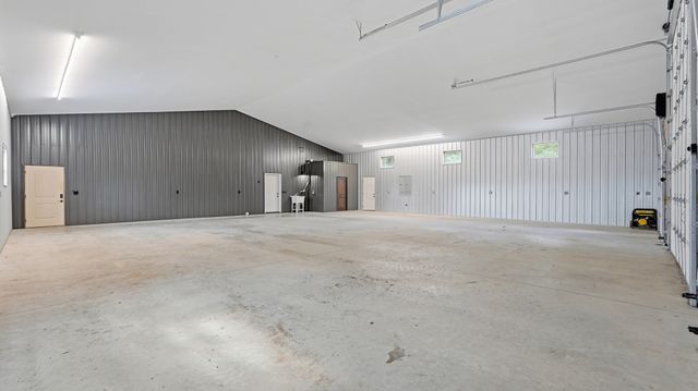 2699 Brooks Bend Ln, Gainesboro, TN 38562