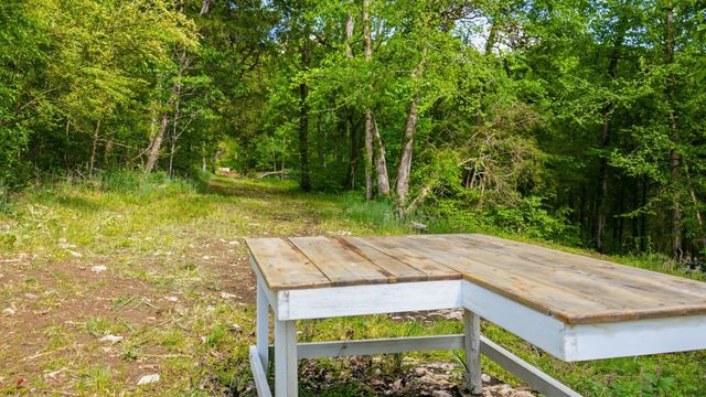 2699 Brooks Bend Ln, Gainesboro, TN 38562