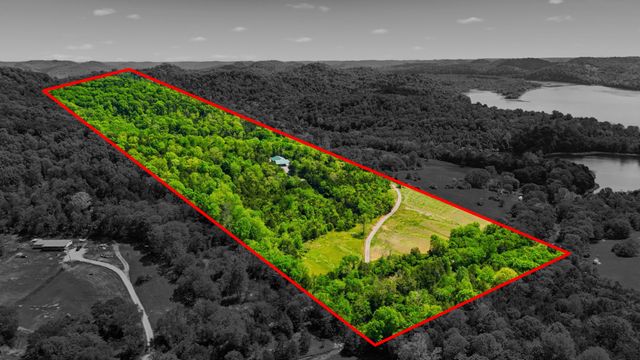 2699 Brooks Bend Ln, Gainesboro, TN 38562