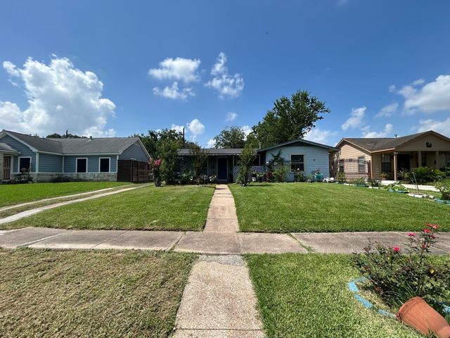 7611 Buena Vista Street, Houston, TX 77087