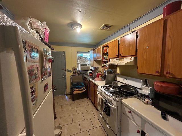7611 Buena Vista Street, Houston, TX 77087