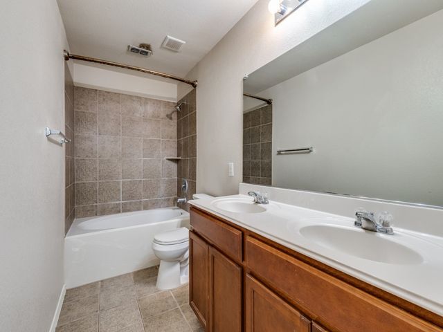 14013 San Christoval Pass, Fort Worth, TX 76052