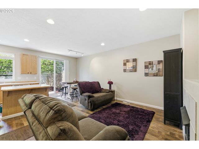 3223 Sw 179TH Ter, Beaverton, OR 97003