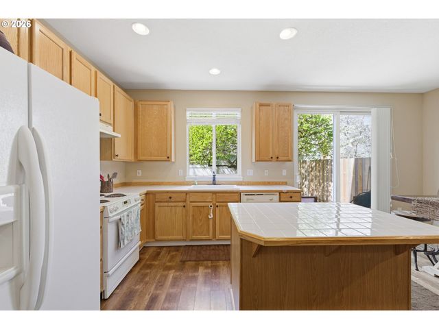 3223 Sw 179TH Ter, Beaverton, OR 97003