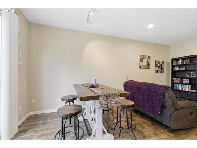 3223 Sw 179TH Ter, Beaverton, OR 97003