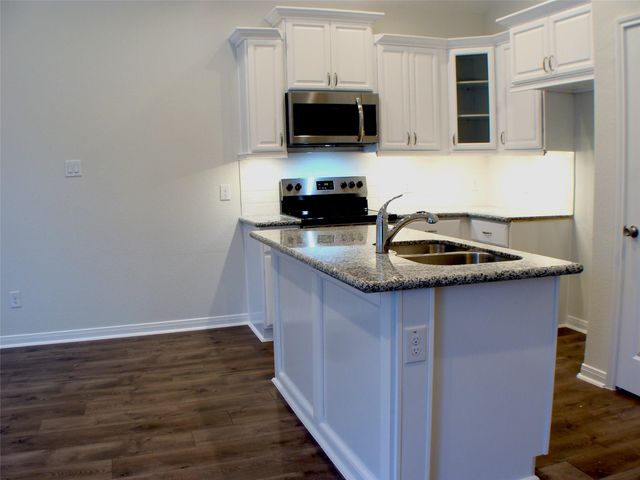 16725 Stonefield, Montgomery, TX 77316