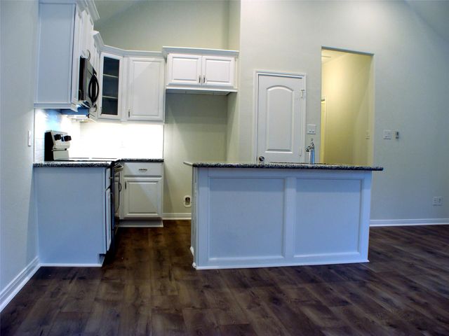 16725 Stonefield, Montgomery, TX 77316