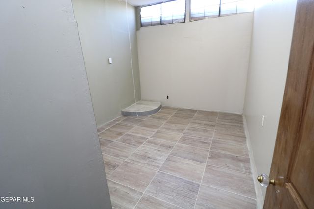 5723 Alameda Avenue, A, El Paso, TX 79905