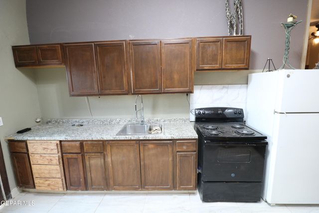 5723 Alameda Avenue, A, El Paso, TX 79905