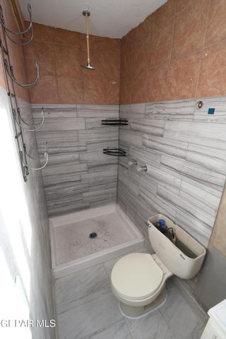 5723 Alameda Avenue, A, El Paso, TX 79905