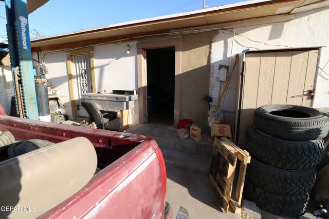 5723 Alameda Avenue, A, El Paso, TX 79905