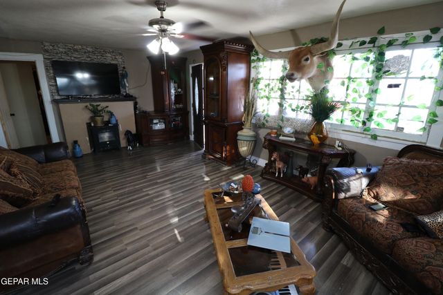 5723 Alameda Avenue, A, El Paso, TX 79905