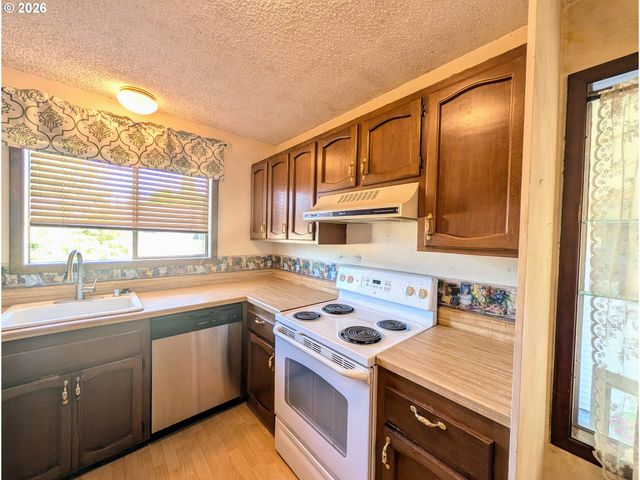 3007 Ne 149TH Ave, Portland, OR 97230