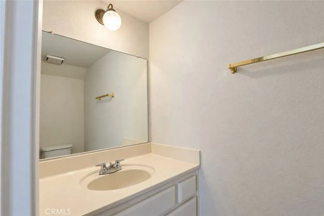 2233 S Fern, Ontario, CA 91762