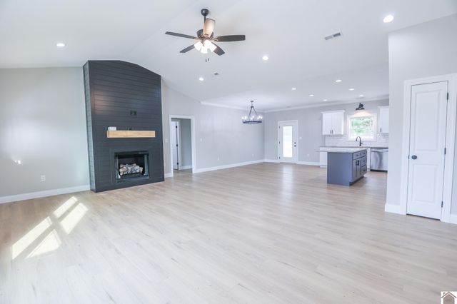 9555 US Highway 60 West, Kevil, KY 42053