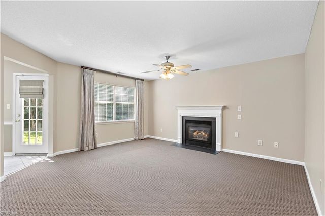 3717 Finish Line ARCH, Suffolk, VA 23435