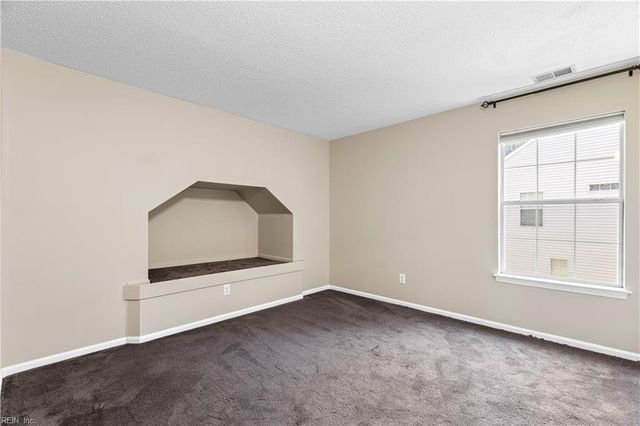 3717 Finish Line ARCH, Suffolk, VA 23435