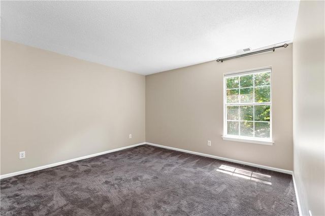 3717 Finish Line ARCH, Suffolk, VA 23435