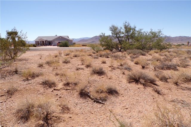 9464 N Concho Drive, Kingman, AZ 86401