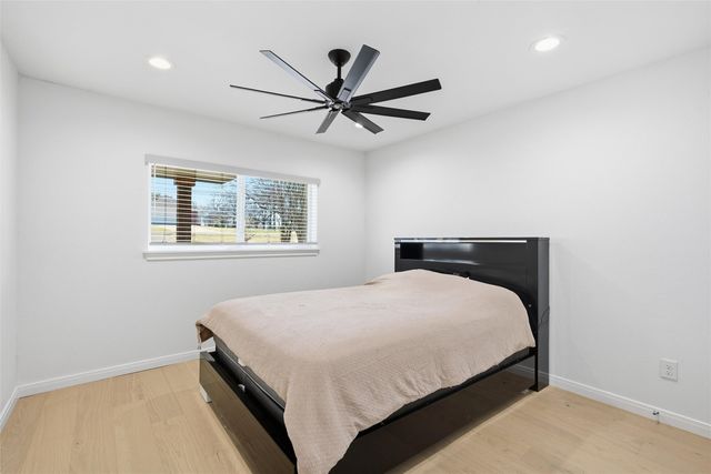 301 Tinsley W, Robinson, TX 76706