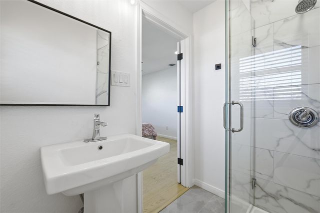 301 Tinsley W, Robinson, TX 76706