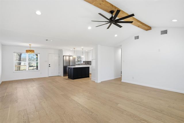 301 Tinsley W, Robinson, TX 76706