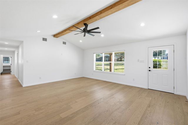 301 Tinsley W, Robinson, TX 76706