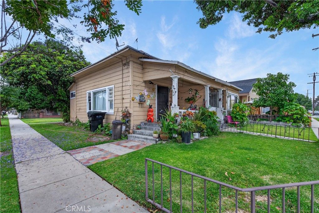 Image 3 of property listing at 12003 Walnut Street, Norwalk, CA 90650